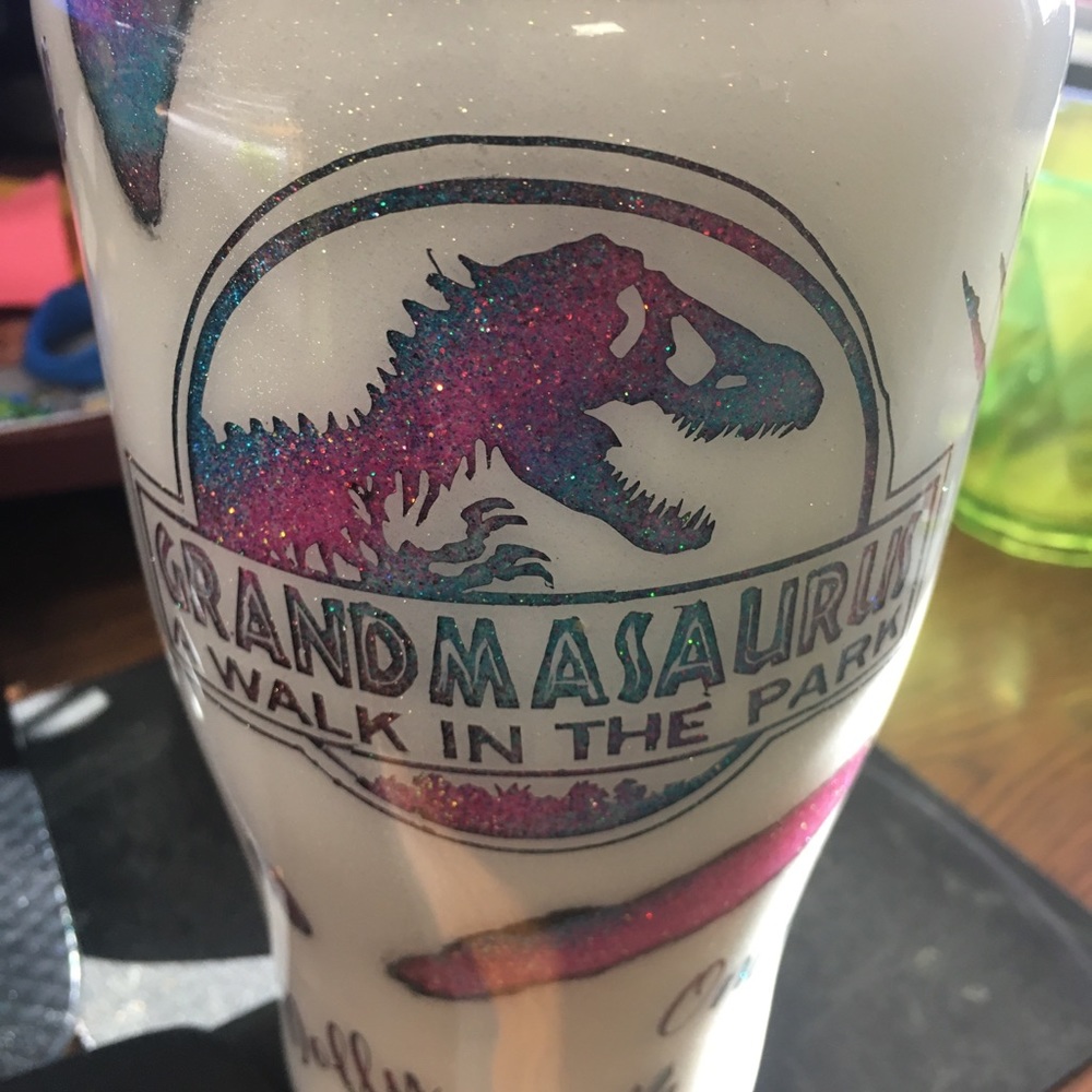 Meet your Posher, Pamela